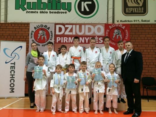 Spauskite, kad pažiūrėtumėte originalą