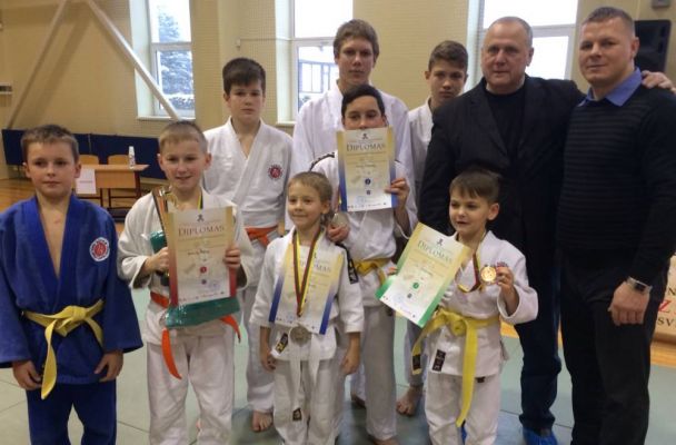 Spauskite, kad pažiūrėtumėte originalą