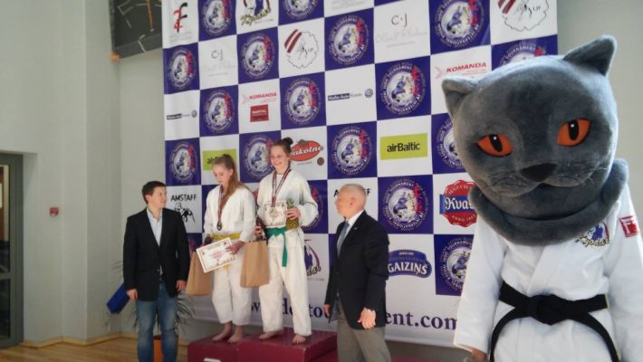 Spauskite, kad pažiūrėtumėte originalą