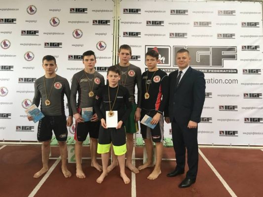 Spauskite, kad pažiūrėtumėte originalą