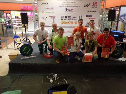 Spauskite, kad pažiūrėtumėte originalą