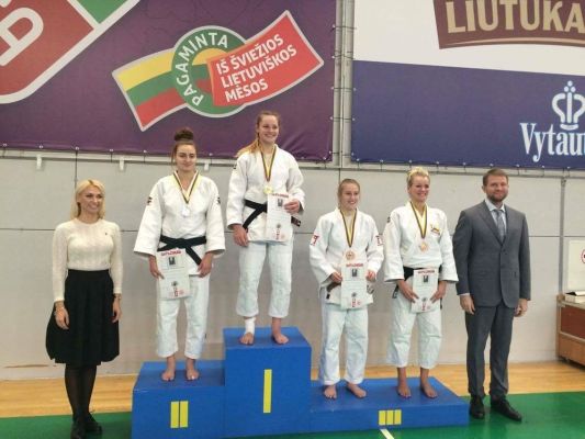 Spauskite, kad pažiūrėtumėte originalą