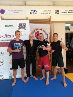 Spauskite, kad pažiūrėtumėte originalą