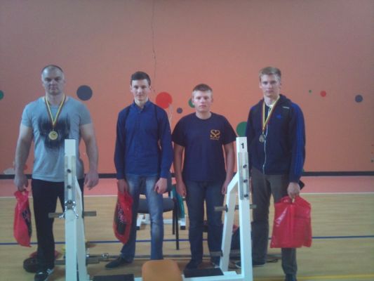 Spauskite, kad pažiūrėtumėte originalą