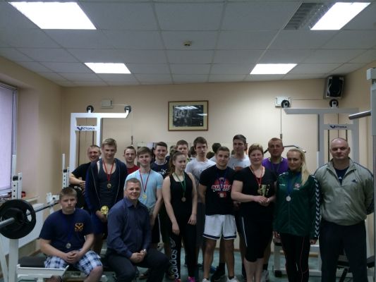 Spauskite, kad pažiūrėtumėte originalą