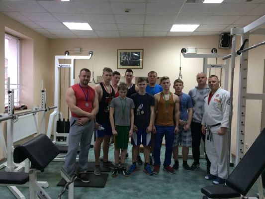 Spauskite, kad pažiūrėtumėte originalą